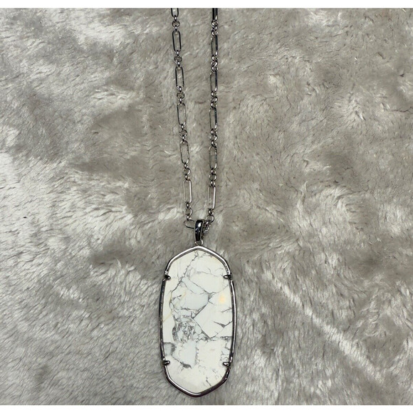 Kendra Scott Reid Faceted Howlite Rhodium Plated Pendant Necklace Adjustable - Picture 3 of 6